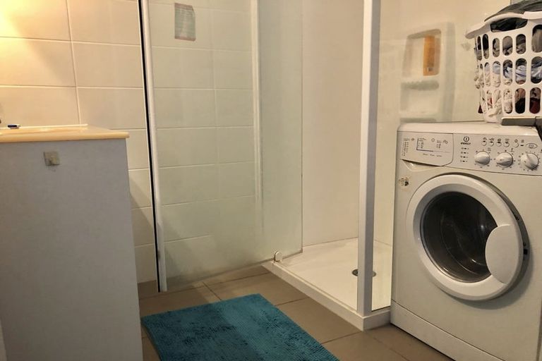 Photo of property in 27a Kenmure Avenue, Forrest Hill, Auckland, 0620