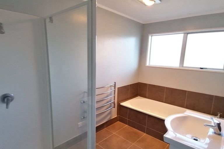 Photo of property in 4a Tainui Street, Castlecliff, Whanganui, 4501