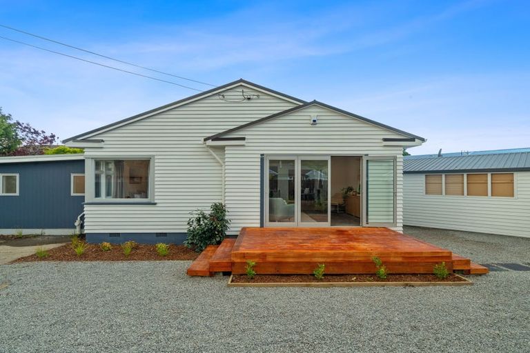 Photo of property in 267 Centaurus Road, Saint Martins, Christchurch, 8022