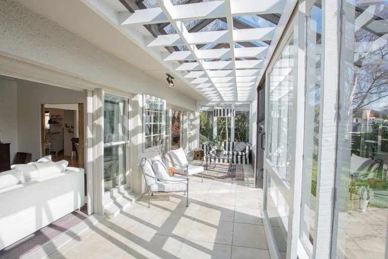 Photo of property in 135 Park Street, Winton, 9720