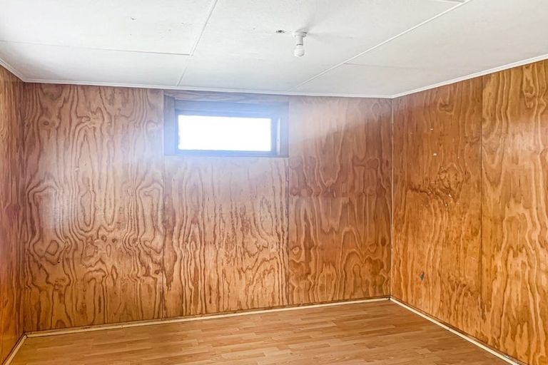 Photo of property in 36 Tennyson Street, Dannevirke, 4930