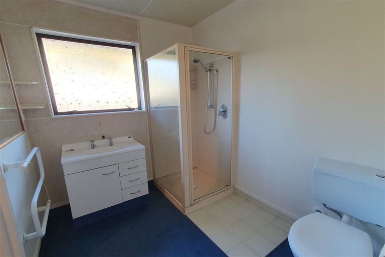 Photo of property in 155 Waikawa Road, Picton, 7220