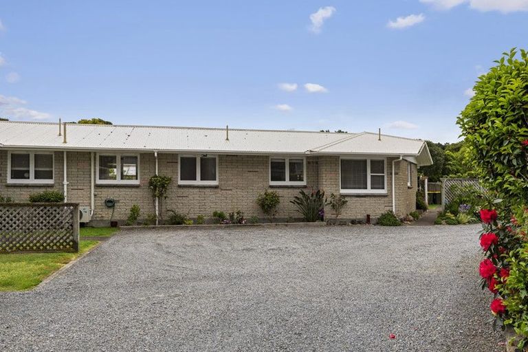 Photo of property in 8/238 Muritai Road, Eastbourne, Lower Hutt, 5013