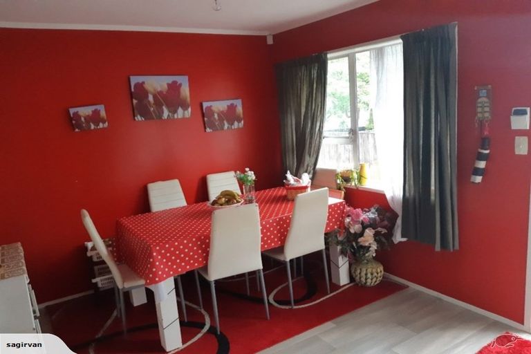 Photo of property in 3/464 Great South Road, Opaheke, Papakura, 2113