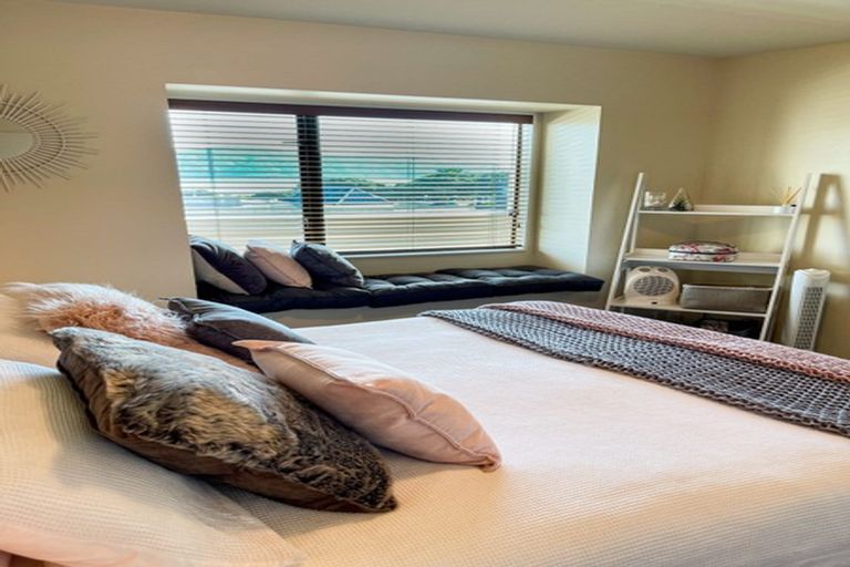 Photo of property in 2b/25 Maclean Street, Paraparaumu Beach, Paraparaumu, 5032