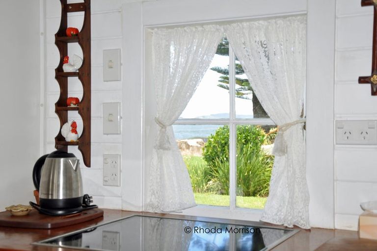 Photo of property in 32 Komiti Road, Tinopai, 0593