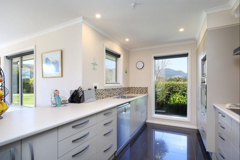 Photo of property in 35 Hollyman Road, Hira, Nelson, 7071