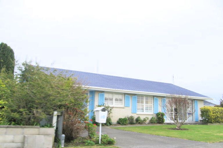 Photo of property in 10 Oxford Street, Taradale, Napier, 4112