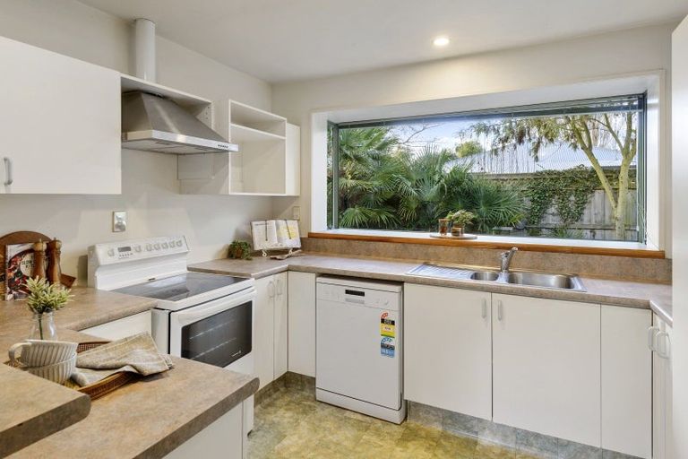 Photo of property in 263 Eastern Terrace, Sydenham, Christchurch, 8023