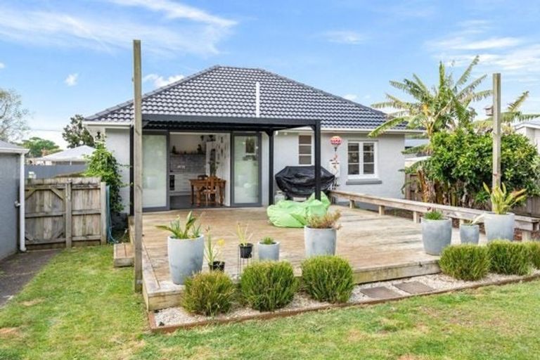Photo of property in 10 Puriri Street, Te Kamo, Whangarei, 0112