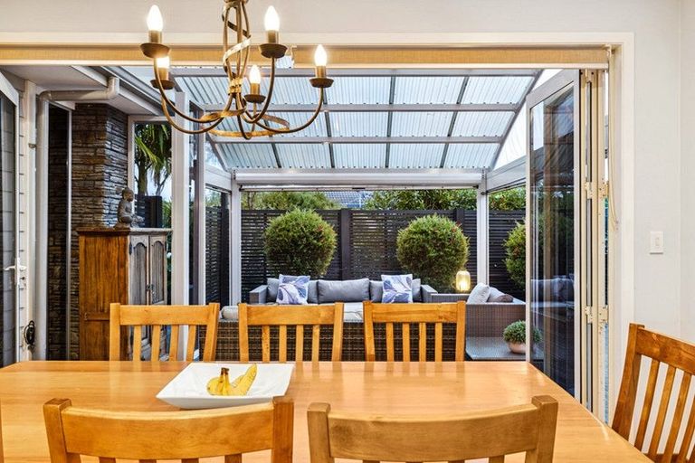 Photo of property in 50 Valley Road, Pukekohe, 2120