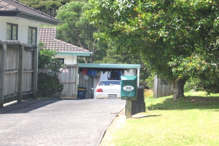 Photo of property in 2/35 Anne Mclean Drive, Bayview, Auckland, 0629