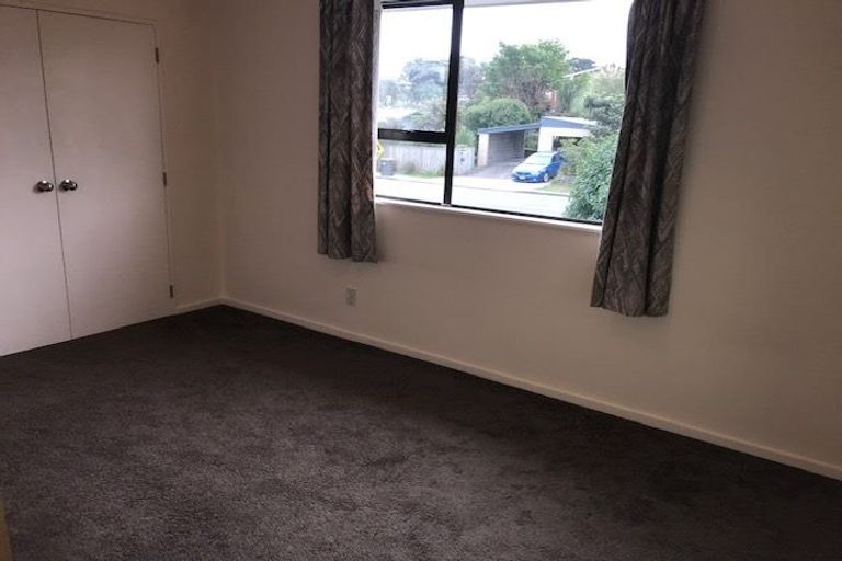 Photo of property in 8 Rimu Road, Raumati Beach, Paraparaumu, 5032