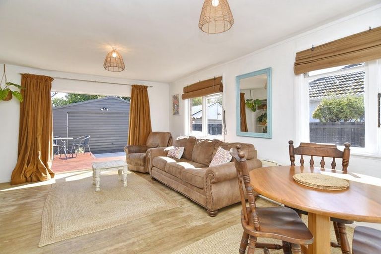 Photo of property in 41 Primrose Street, Northcote, Christchurch, 8052