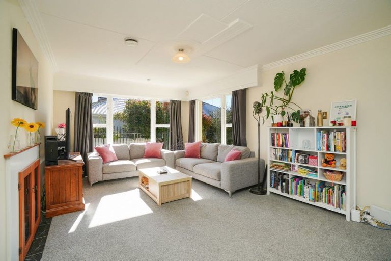 Photo of property in 28 Kowhai Avenue, Hargest, Invercargill, 9810