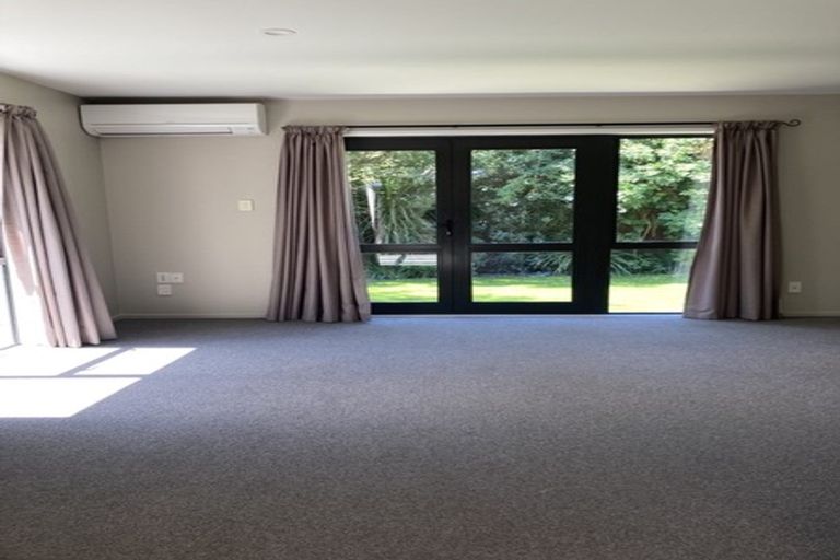 Photo of property in 72a Bowenvale Avenue, Cashmere, Christchurch, 8022
