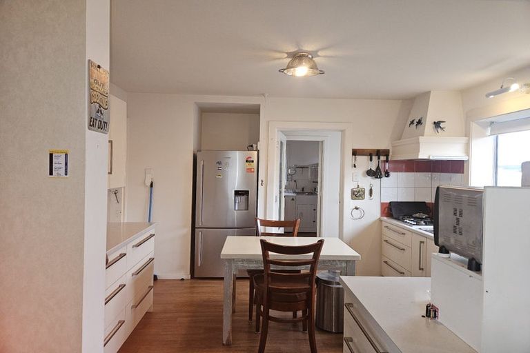 Photo of property in 135 Bower Avenue, New Brighton, Christchurch, 8083