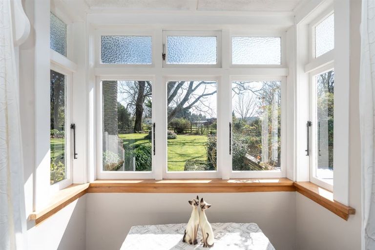 Photo of property in 1782 Te Pahu Road, Karamu, Hamilton, 3285