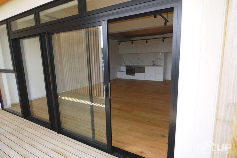 Photo of property in 12/169 Hobsonville Point Road, Hobsonville, Auckland, 0616