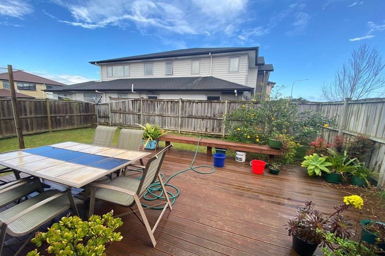 Photo of property in 1 Cranford Drive, Flat Bush, Auckland, 2019
