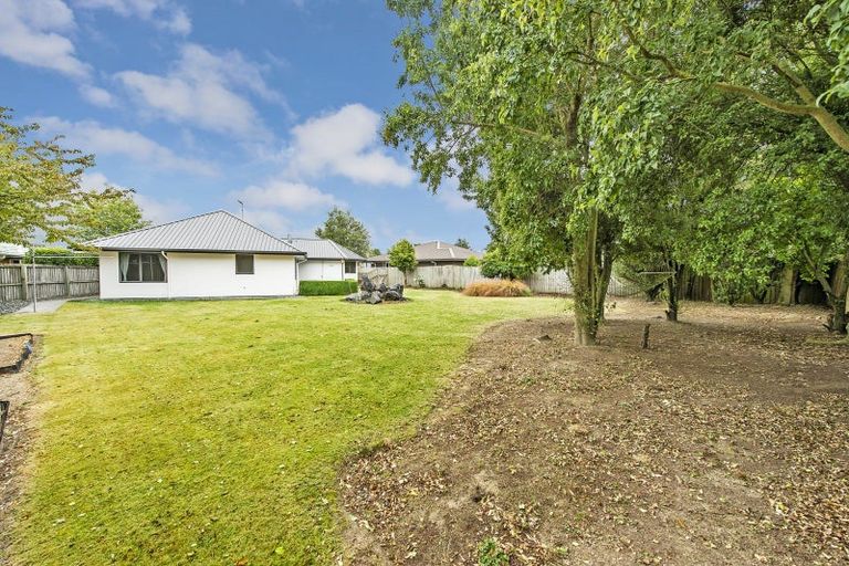 Photo of property in 8 Oldham Place, Darfield, 7510