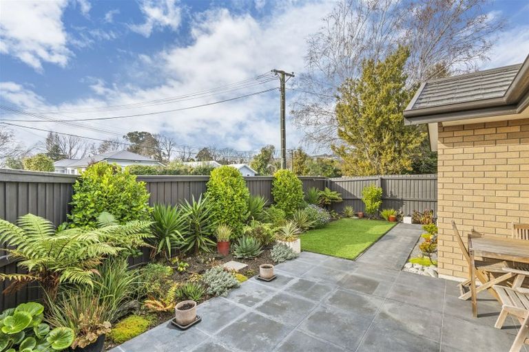 Photo of property in 1/19 Fairview Street, Somerfield, Christchurch, 8024