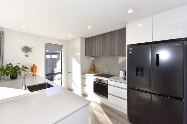 Photo of property in 12 Croydon Street, Woodend, 7610