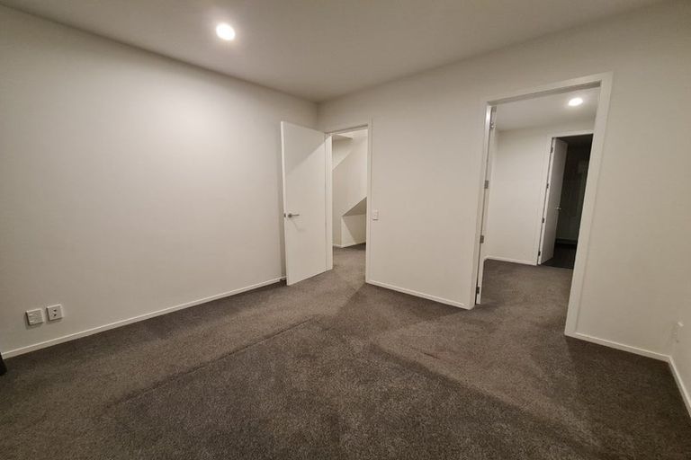 Photo of property in 22c Mandalay Terrace, Khandallah, Wellington, 6035