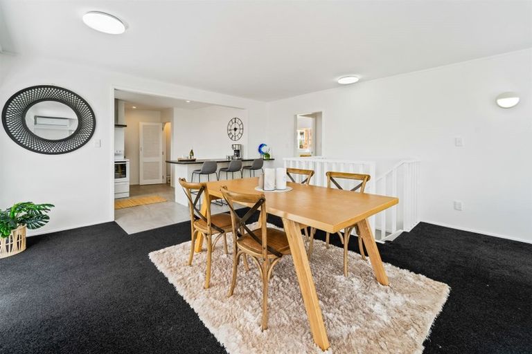 Photo of property in 56 Stanmore Bay Road, Stanmore Bay, Whangaparaoa, 0932