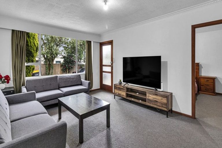 Photo of property in 3/38 Picton Avenue, Riccarton, Christchurch, 8011