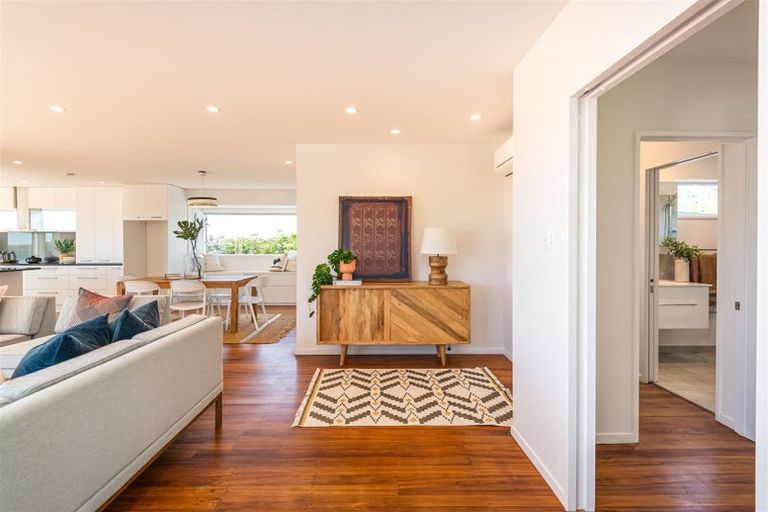 Photo of property in 40 Belleview Terrace, Mount Pleasant, Christchurch, 8081