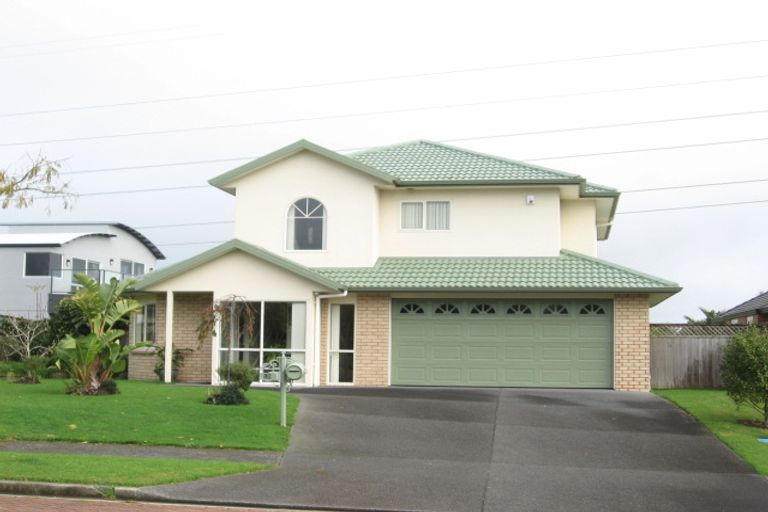 Photo of property in 10 Lamia Place, The Gardens, Auckland, 2105