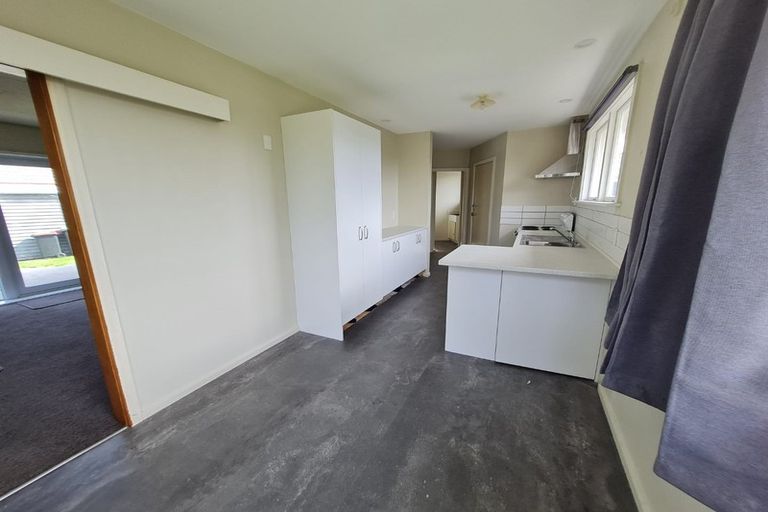 Photo of property in 4 Denise Crescent, Hornby, Christchurch, 8042