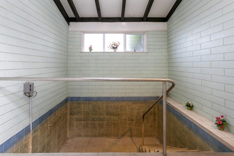 Photo of property in 60 Harvey Street, Waipahihi, Taupo, 3330