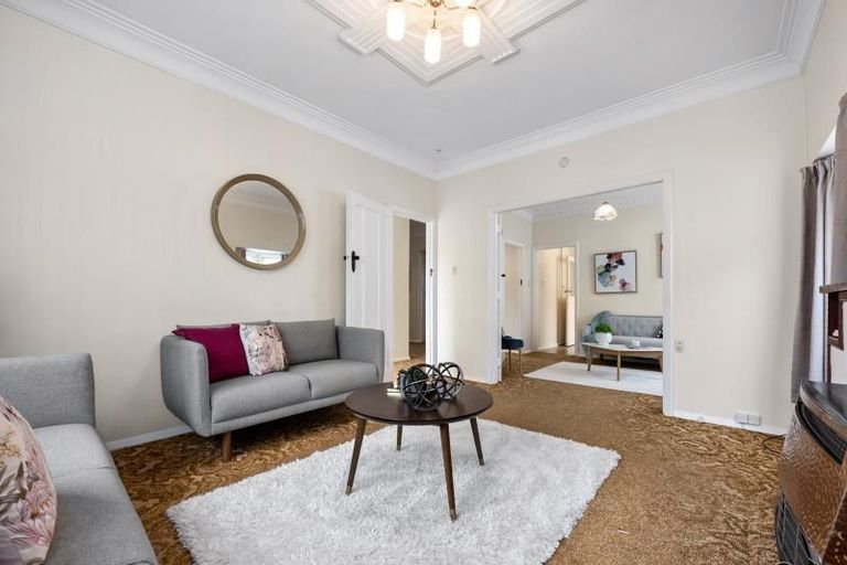 Photo of property in 3 Junction Street, Fairfield, Lower Hutt, 5011