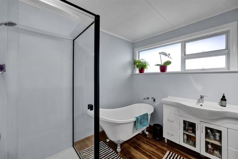 Photo of property in 212b Carrington Street, Vogeltown, New Plymouth, 4310