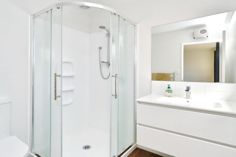 Photo of property in 16 Chambers Avenue, Woodend, 7610