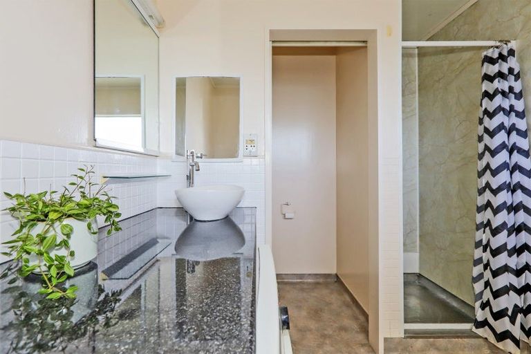 Photo of property in 5/376 Kennedy Road, Pirimai, Napier, 4112