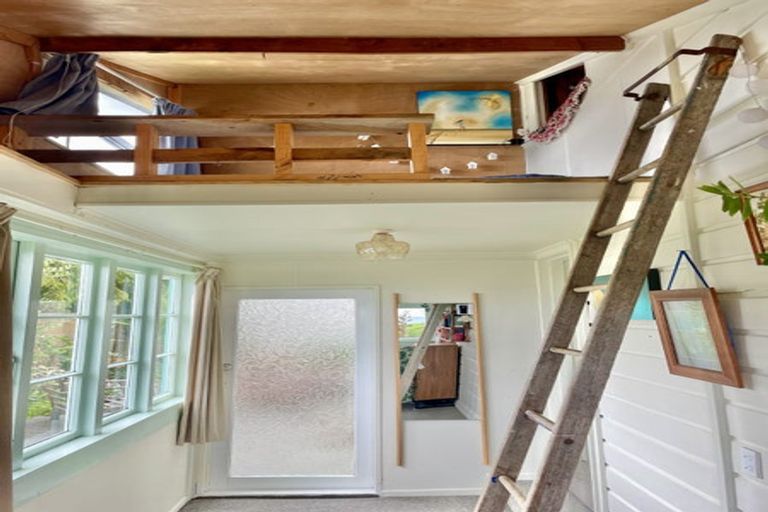 Photo of property in 81 Karaka Street, Castlecliff, Whanganui, 4501