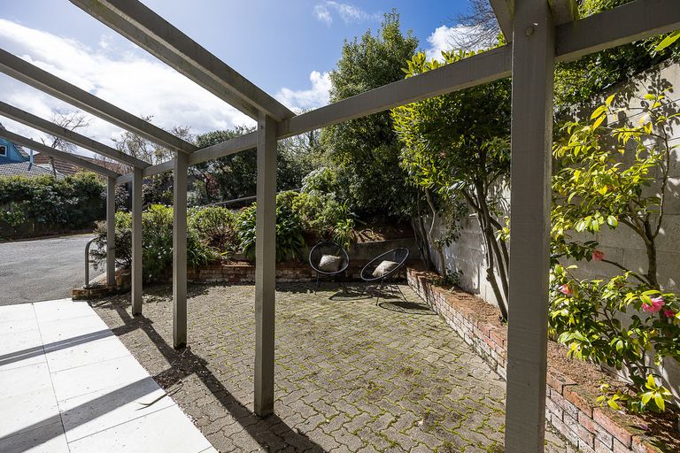 Photo of property in 33 Musselburgh Rise, Musselburgh, Dunedin, 9013