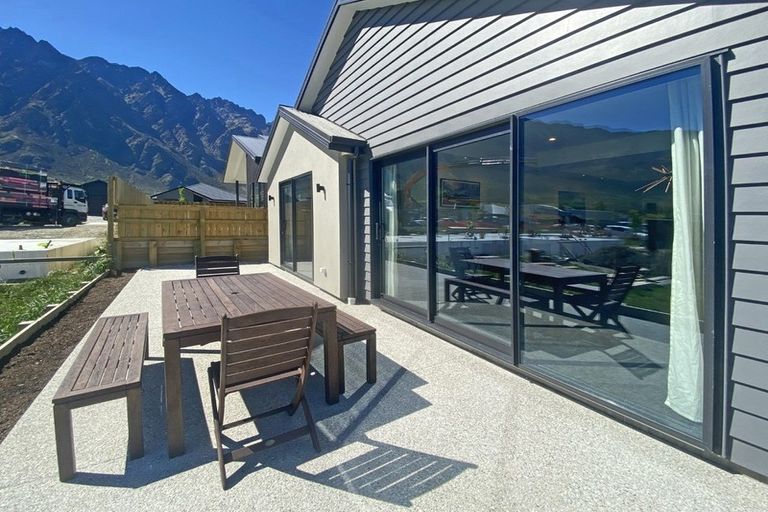 Photo of property in 4 Till Street, Jacks Point, 9371