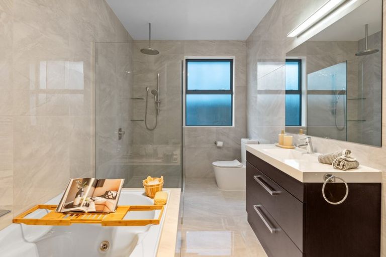 Photo of property in 74 Bankside Road, Silverdale, 0932