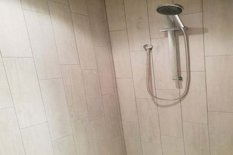 Photo of property in 1b Rose Street, Maeroa, Hamilton, 3200