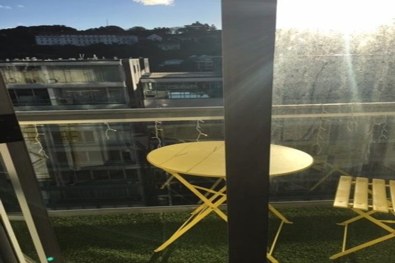 Photo of property in Terrace Heights Apartments, 13a/163 The Terrace, Wellington Central, Wellington, 6011