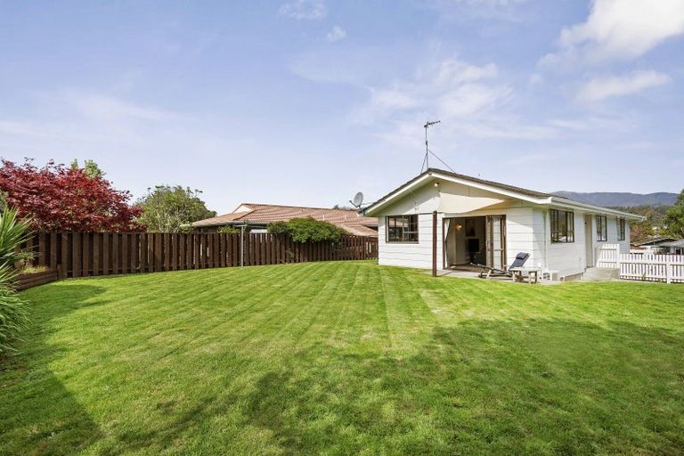 Photo of property in 152 California Drive, Totara Park, Upper Hutt, 5018