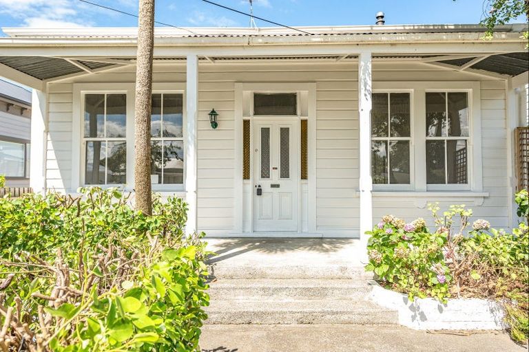 Photo of property in 35 Halswell Street, Whanganui, 4500