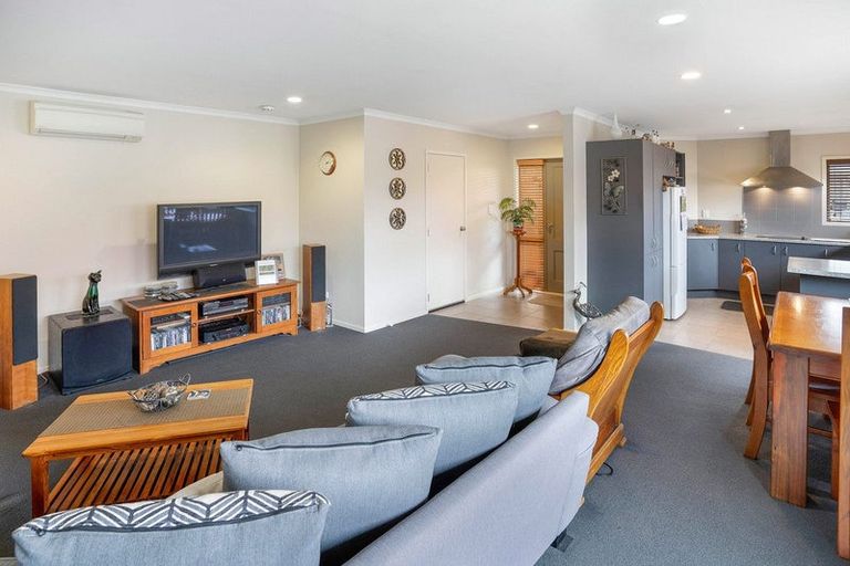 Photo of property in 143b Dixon Street, Masterton, 5810