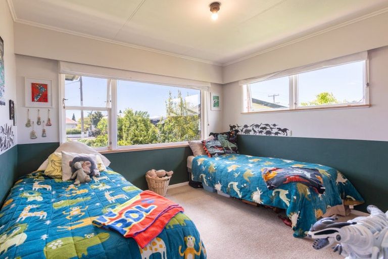 Photo of property in 25 Victoria Avenue, Dannevirke, 4930