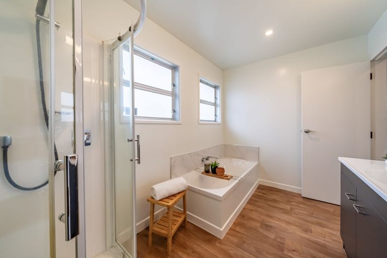 Photo of property in 7 Riversdale Road, Clouston Park, Upper Hutt, 5018