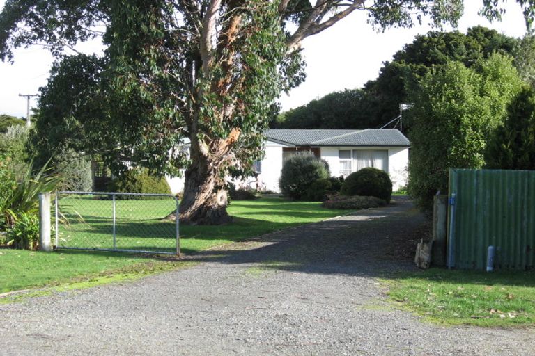 Photo of property in 104 Ariki Avenue, Otatara, Invercargill, 9879